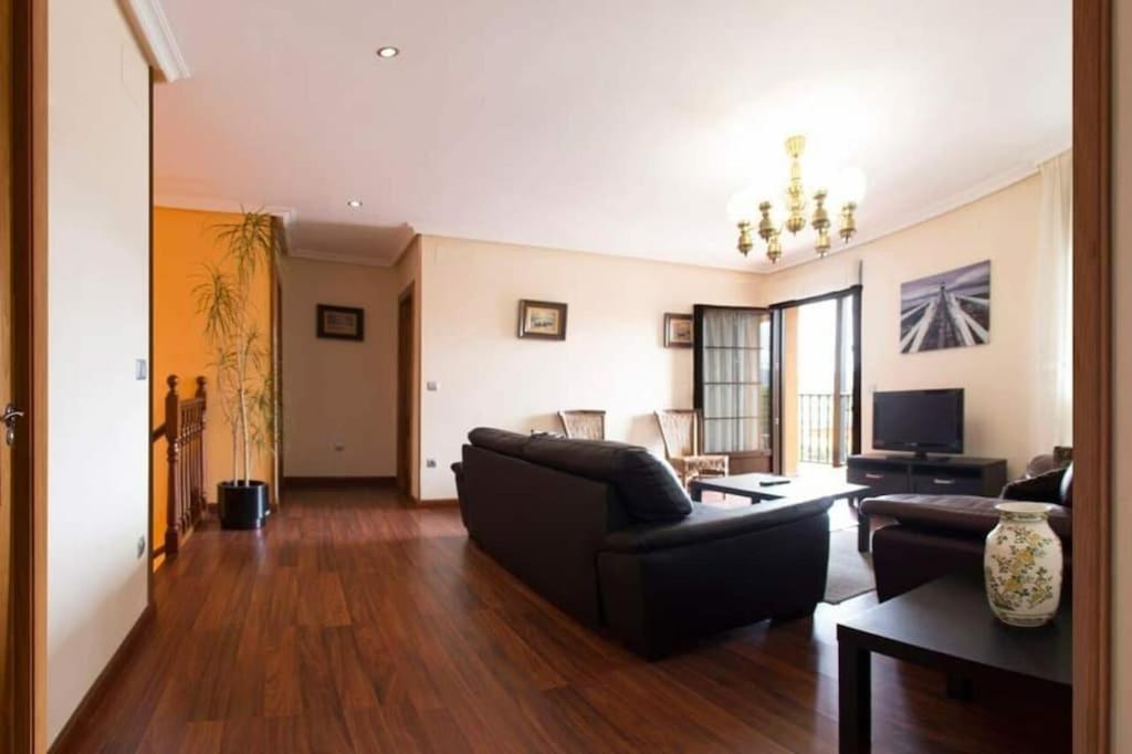 Villa Paula Avilés Eksteriør bilde