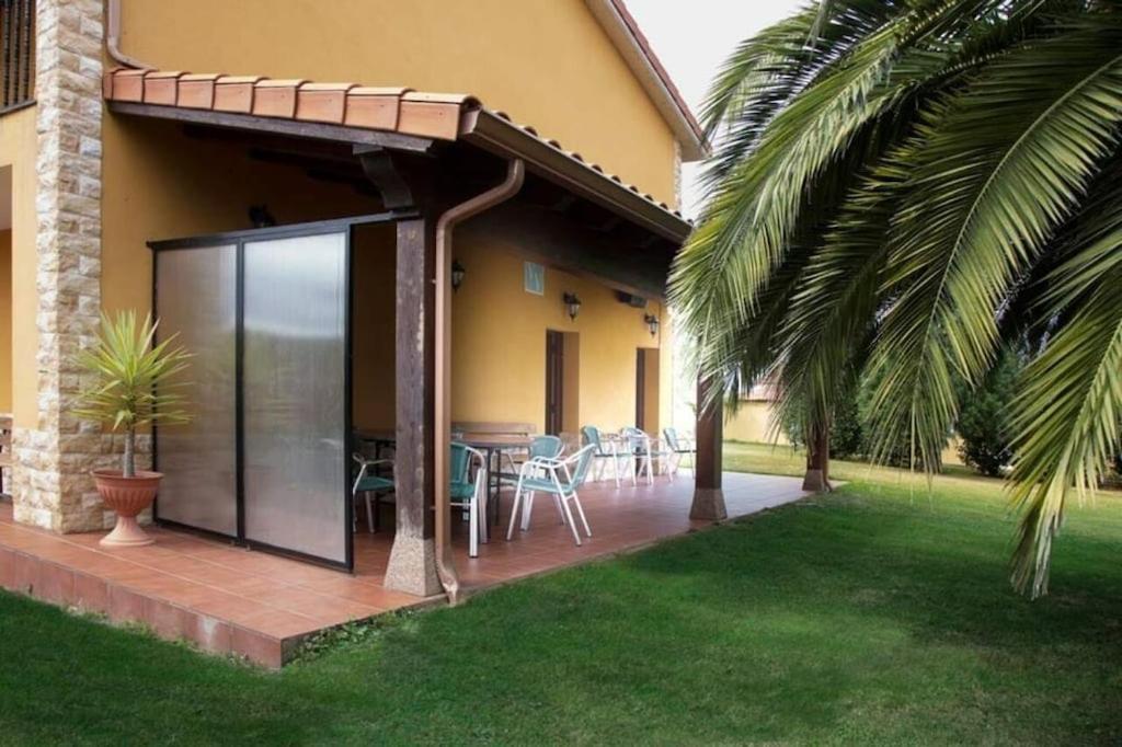 Villa Paula Avilés Eksteriør bilde